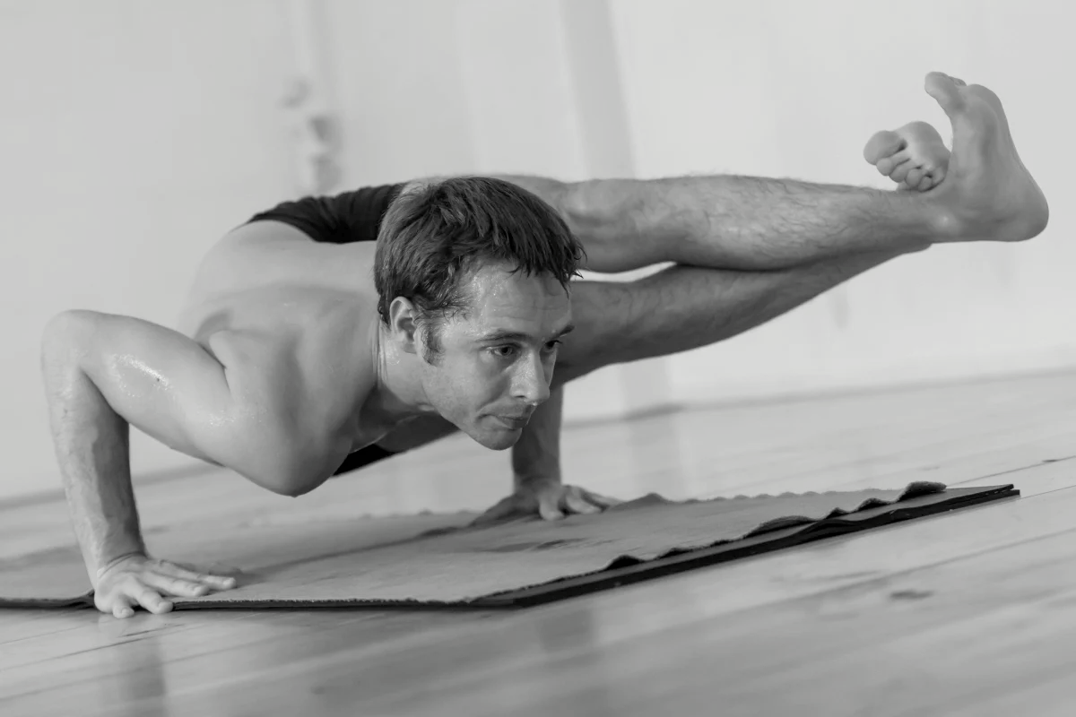 LUKE JORDAN : L’enchantement du Yoga…Mantra, mythe et&nbsp;signification